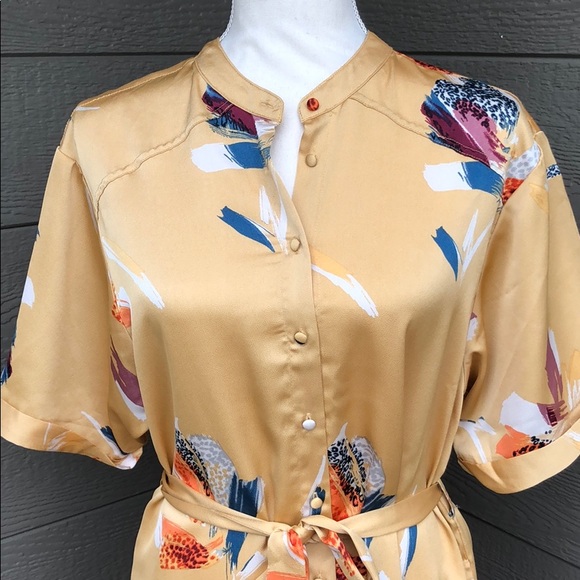 Lovestich Belted Midi Dress - Picture 2 of 6